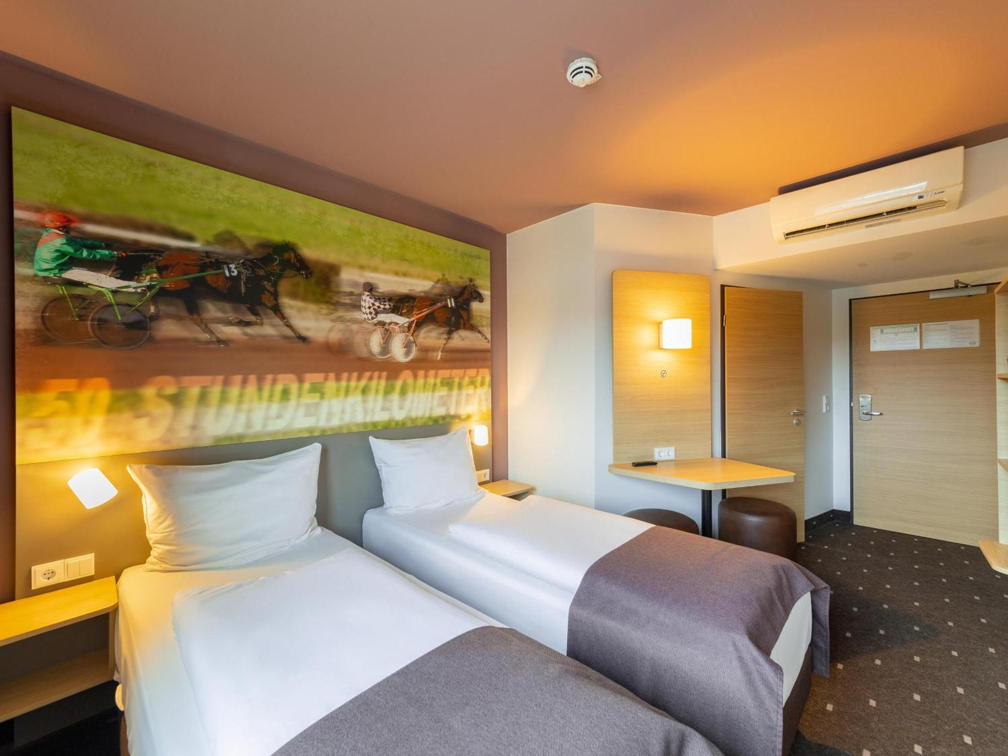 B&B Hotel Moenchengladbach ภายนอก รูปภาพ