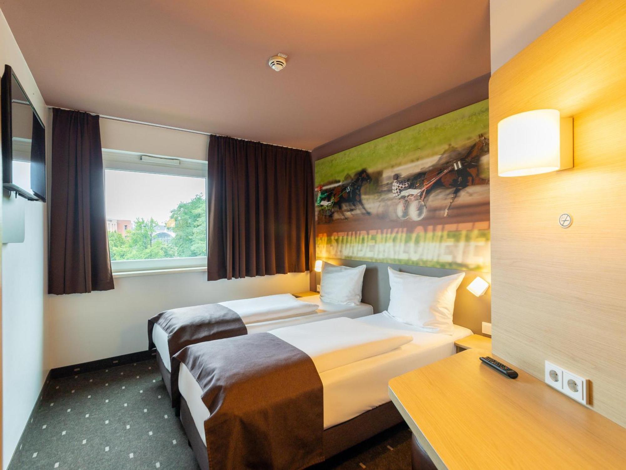 B&B Hotel Moenchengladbach ภายนอก รูปภาพ