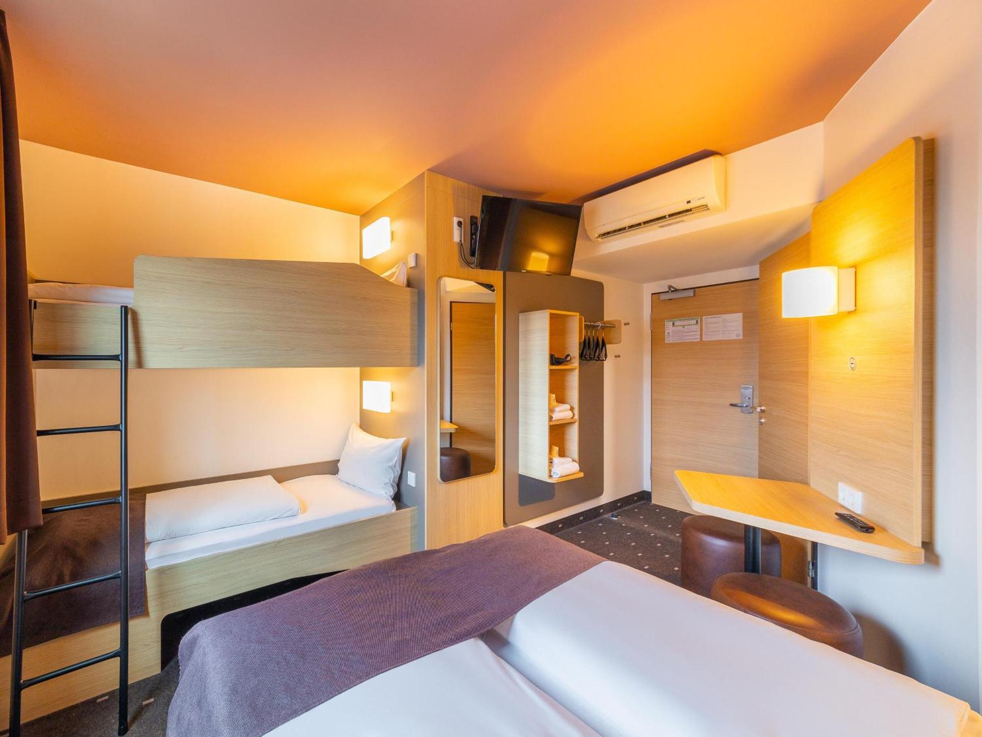 B&B Hotel Moenchengladbach ภายนอก รูปภาพ